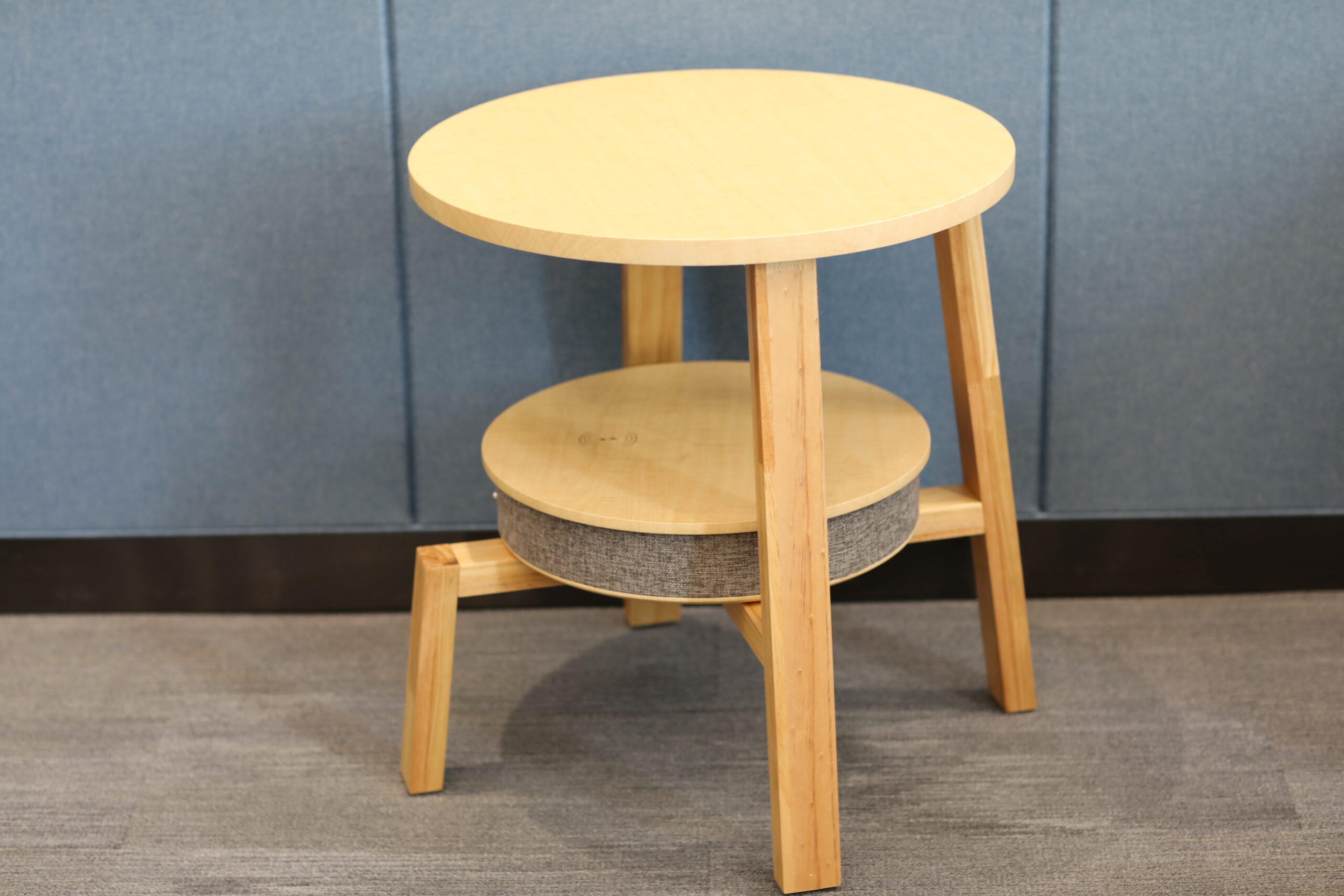 360° Surround Sound Field  Table Speaker 01