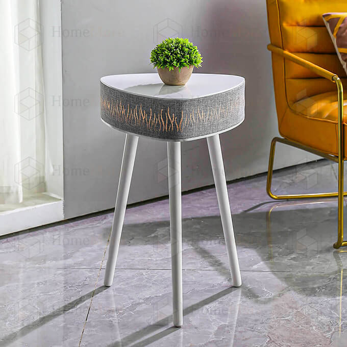 Triangle Side Table Speaker With Party Light 01