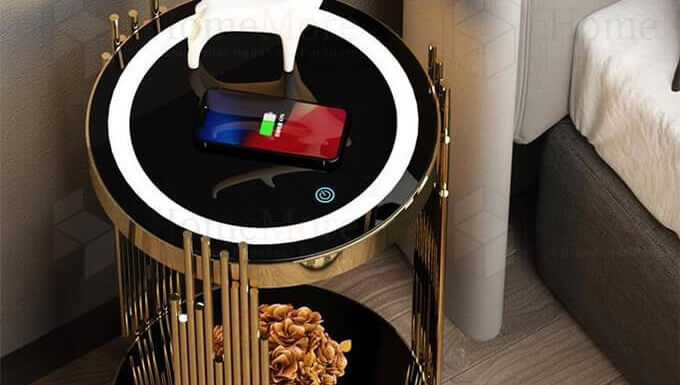 Metal Art End Table With Wireless Charger 01